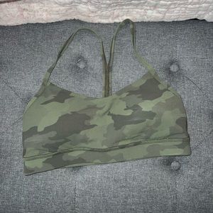 Lululemon Flow Y Nulu Bra *Light Support, A-C Cups-NEVER WORN